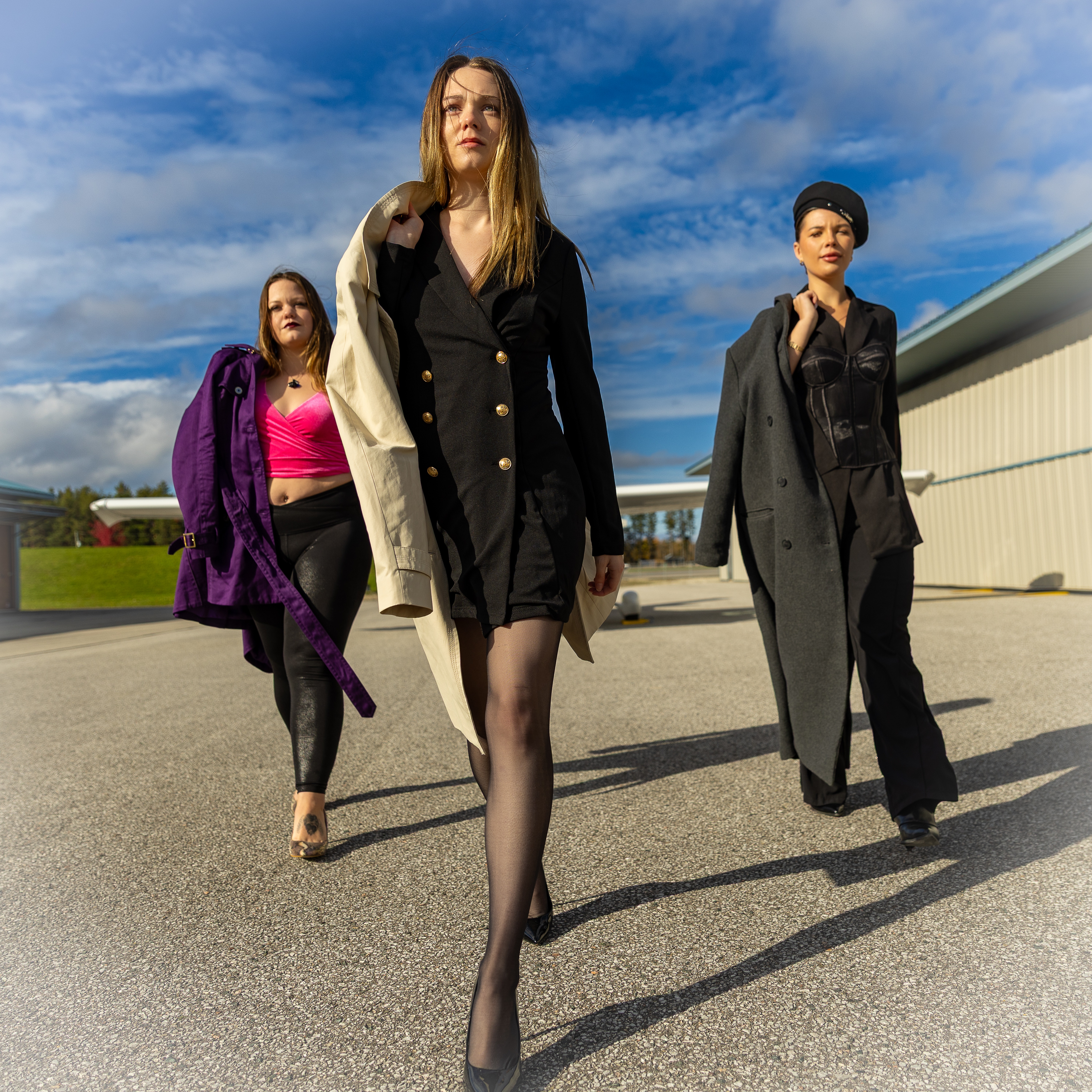 3 Models Walking